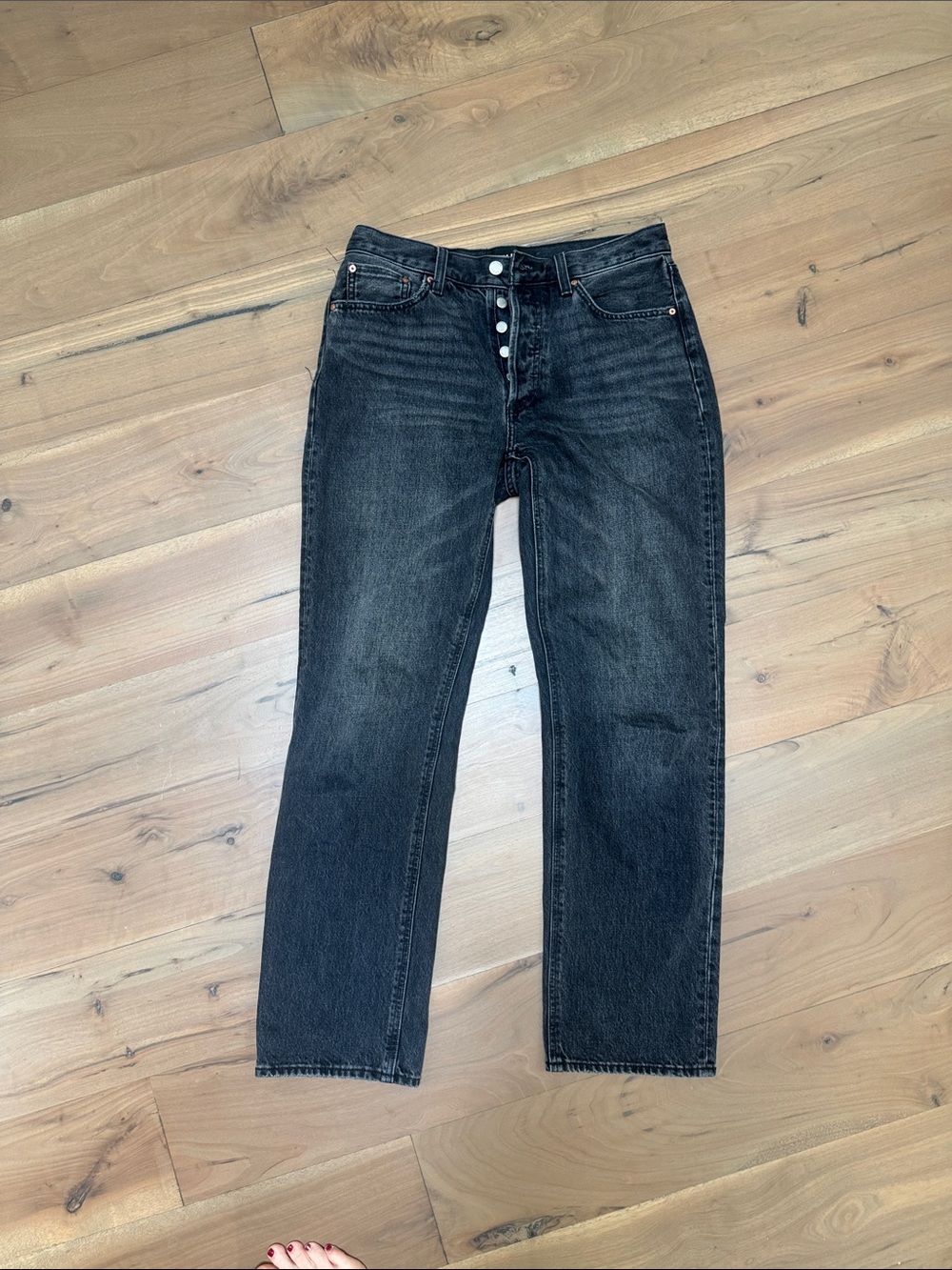 Womens Black Straight-Leg Jeans